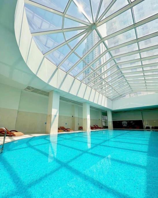 Cevahir Sky City Apartment With Spa, Pool & Fitness Included Skopje Eksteriør billede