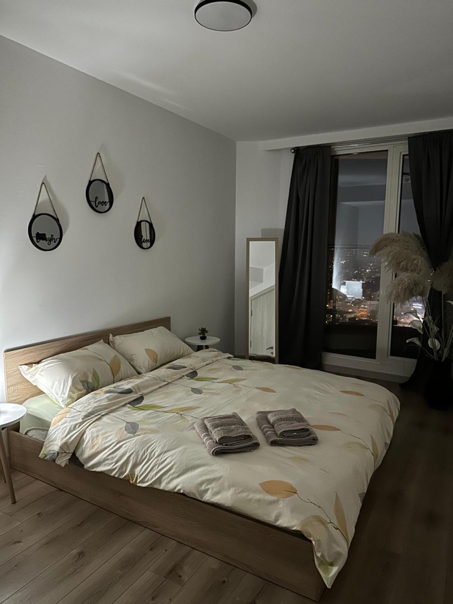 Cevahir Sky City Apartment With Spa, Pool & Fitness Included Skopje Eksteriør billede